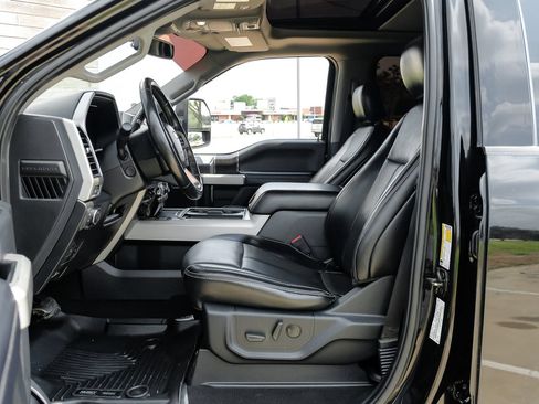 Used 2021 Ford F250 Lariat AWD/4WD image 4