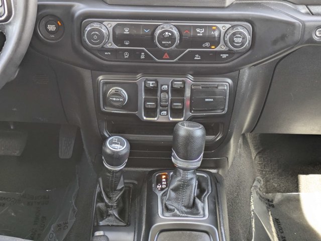 Used 2022 Jeep Gladiator Sport AWD/4WD image 19