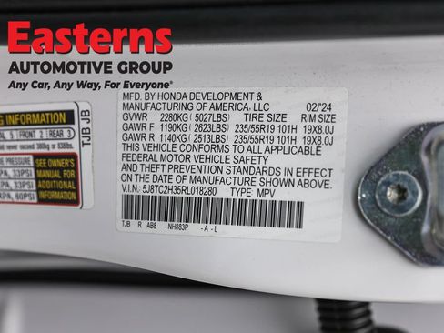 Used 2024 Acura RDX SH-AWD image 34