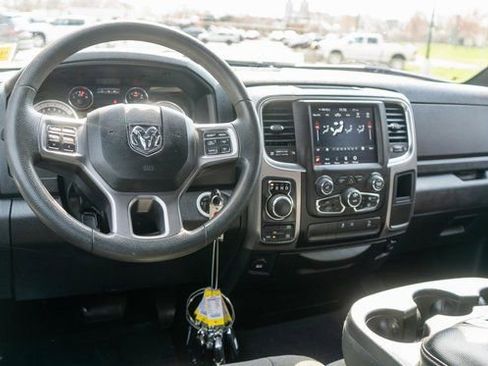 Used 2021 RAM 1500 Classic Warlock w/ Electronics Group AWD/4WD image 12