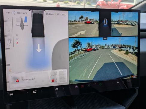 Used 2024 Tesla Cybertruck AWD Crew Cab image 23