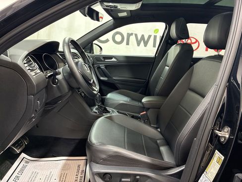 Used 2021 Volkswagen Tiguan SE R-Line w/ 3rd Row Seat Package AWD/4WD image 24