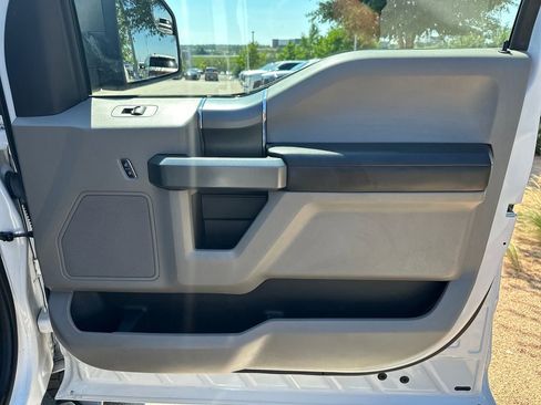 Used 2018 Ford F150 XLT w/ Equipment Group 302A Luxury AWD/4WD image 33