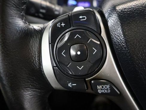 Used 2012 Toyota Camry SE FWD image 18