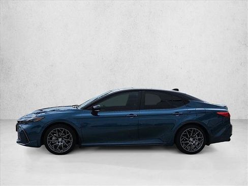 Used 2025 Toyota Camry XSE image 8