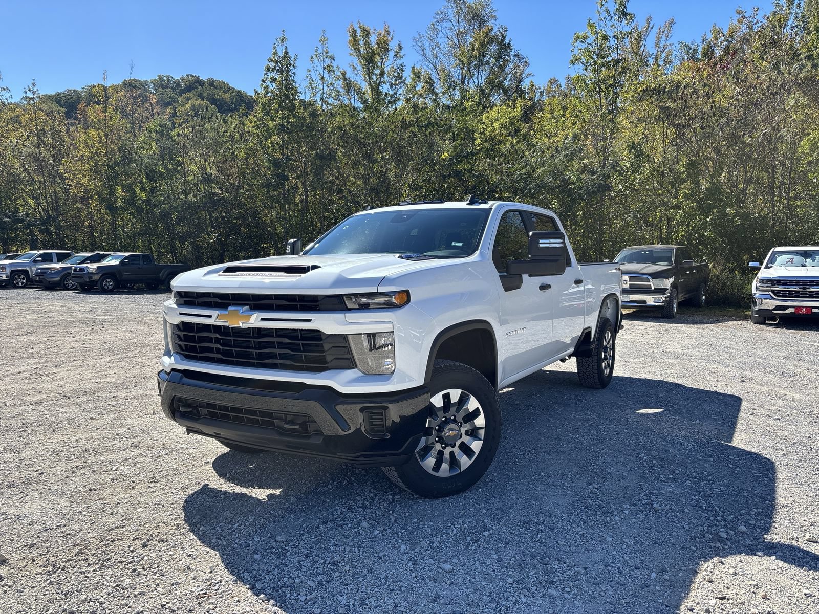 New 2026 Chevrolet Silverado 2500 Custom AWD/4WD image 2