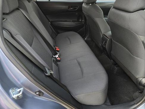 Used 2024 Toyota Corolla Cross LE FWD image 10