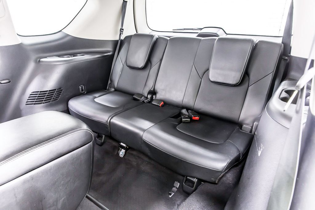 Used 2019 Nissan Armada Platinum w/ Captain's Chairs Package RWD image 34