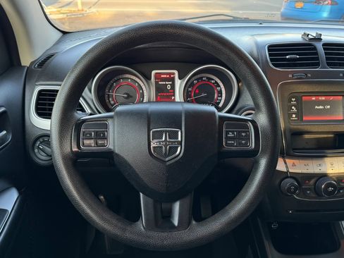 Used 2017 Dodge Journey SE FWD image 22