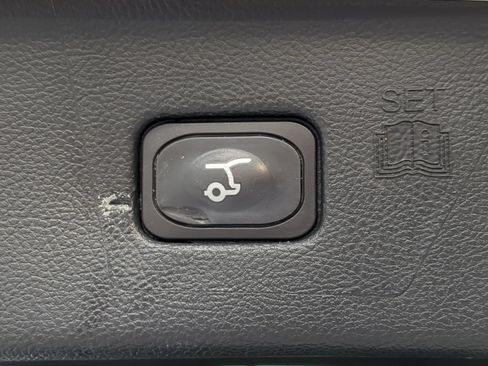 Certified 2022 Ford Edge ST-Line AWD/4WD image 47