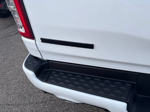 Used 2023 RAM 1500 Big Horn AWD/4WD image 11