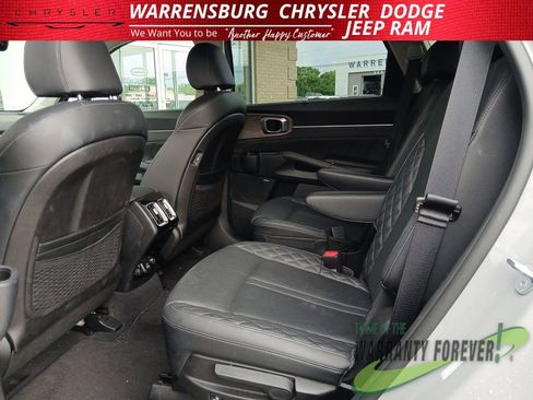 Used 2023 Kia Sorento SX Prestige AWD/4WD image 13