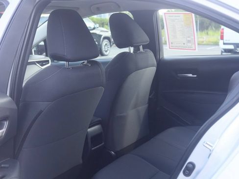 Used 2020 Toyota Corolla LE FWD image 26
