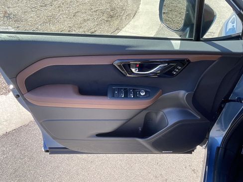 Certified 2025 Subaru Forester Touring image 23