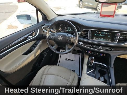 Used 2018 Buick Enclave Premium w/ Experience Buick Package FWD image 31