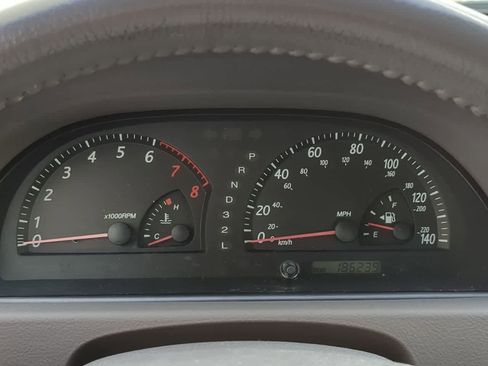 Used 2004 Toyota Camry XLE image 34