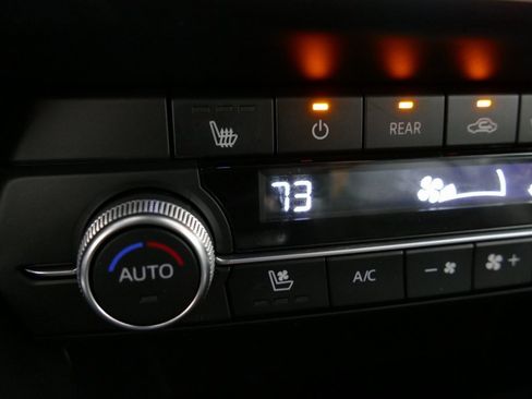 Used 2023 MAZDA CX-9 Grand Touring image 19