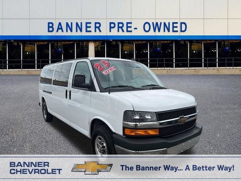 Certified 2025 Chevrolet Express 3500 LT w/ LT Preferred Equipment Group RWD image 1