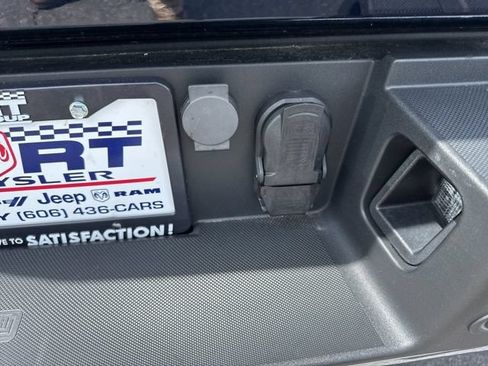 Used 2024 Ford F150 Lariat w/ Bed Utility Package AWD/4WD image 16