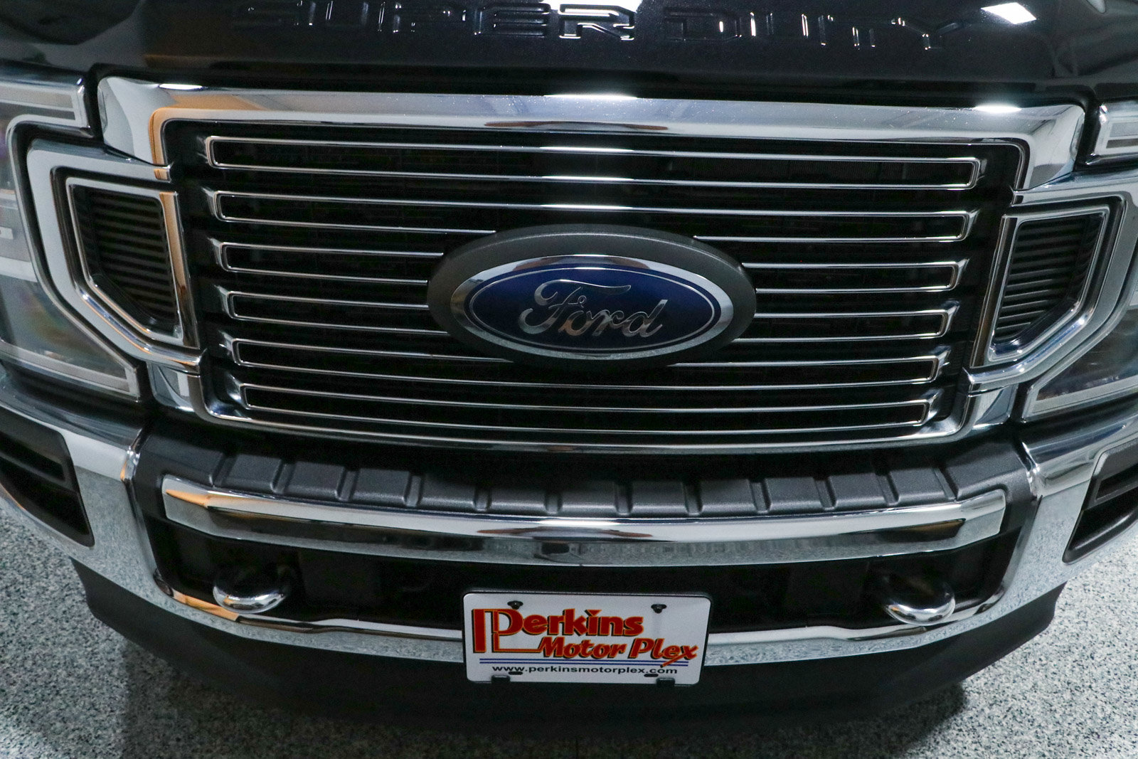 Used 2022 Ford F350 Lariat w/ Lariat Ultimate Package AWD/4WD image 4