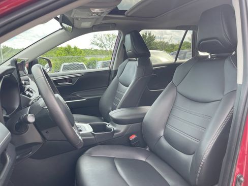 Certified 2023 Toyota RAV4 XLE Premium AWD/4WD image 11