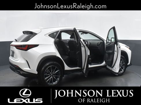 Used 2025 Lexus NX 250 FWD w/ Accessory Package (Z1) image 31