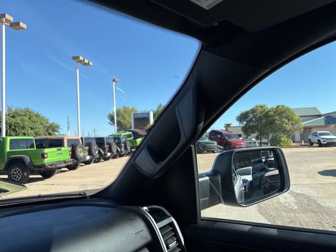 Used 2021 RAM 1500 Big Horn AWD/4WD image 35