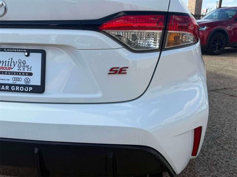 Used 2025 Toyota Corolla SE image 11