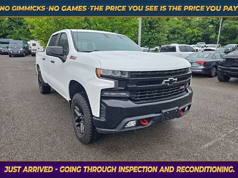 Used 2019 Chevrolet Silverado 1500 LT Trail Boss AWD/4WD image 1
