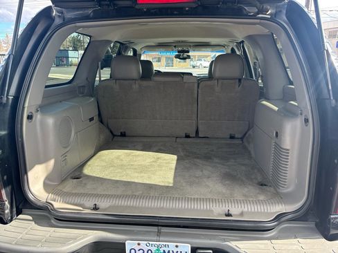 Used 2004 Chevrolet Tahoe Z71 w/ Z71 Preferred Equipment Group image 14