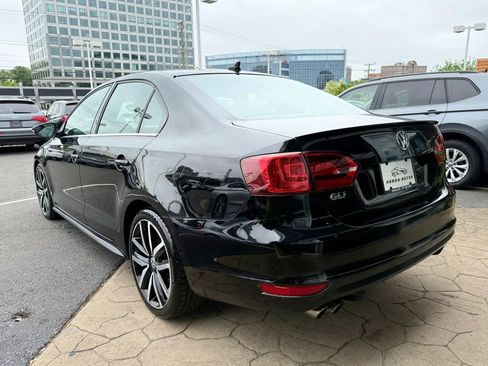 Used 2013 Volkswagen Jetta GLI Autobahn FWD image 5