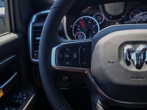 New 2026 RAM 3500 Big Horn AWD/4WD image 25