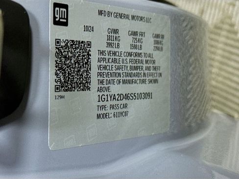 Used 2025 Chevrolet Corvette Stingray Coupe w/ 1LT image 37