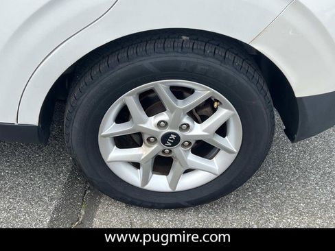 Used 2020 Kia Soul S image 19