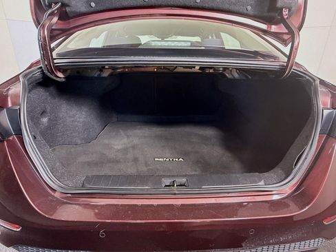 Used 2021 Nissan Sentra SV image 35