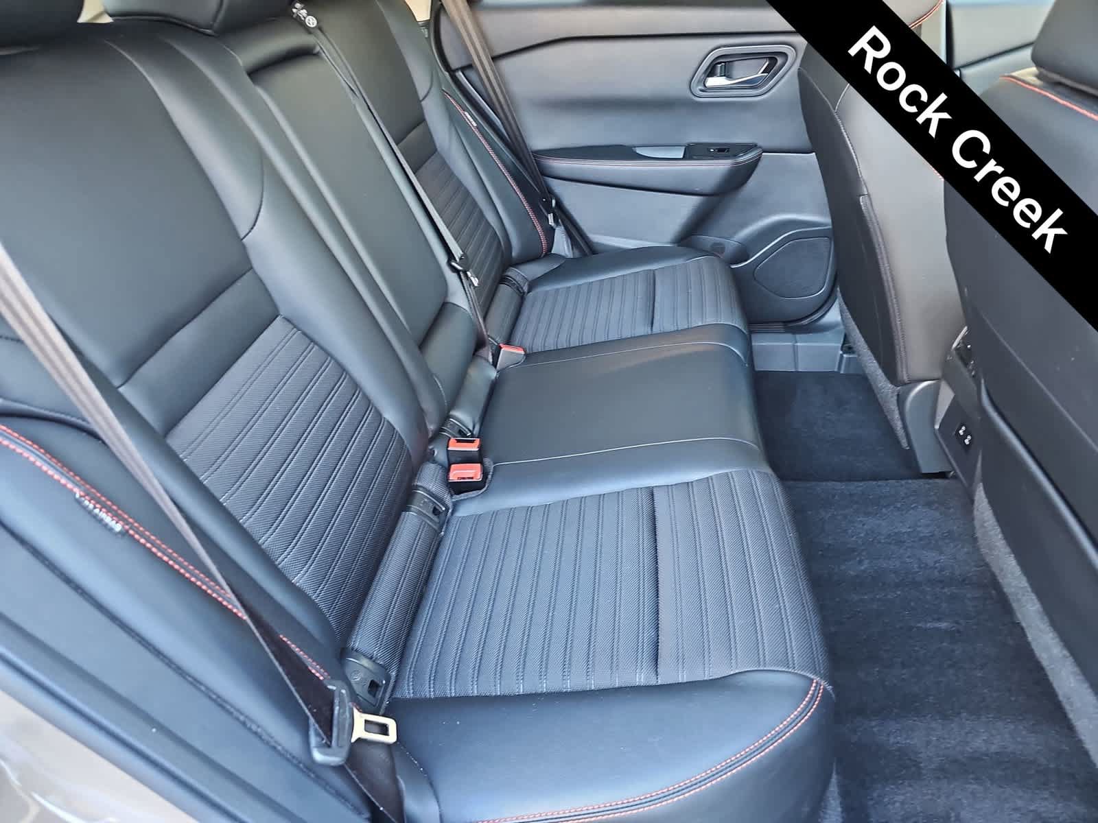 Used 2025 Nissan Rogue SV AWD/4WD image 17