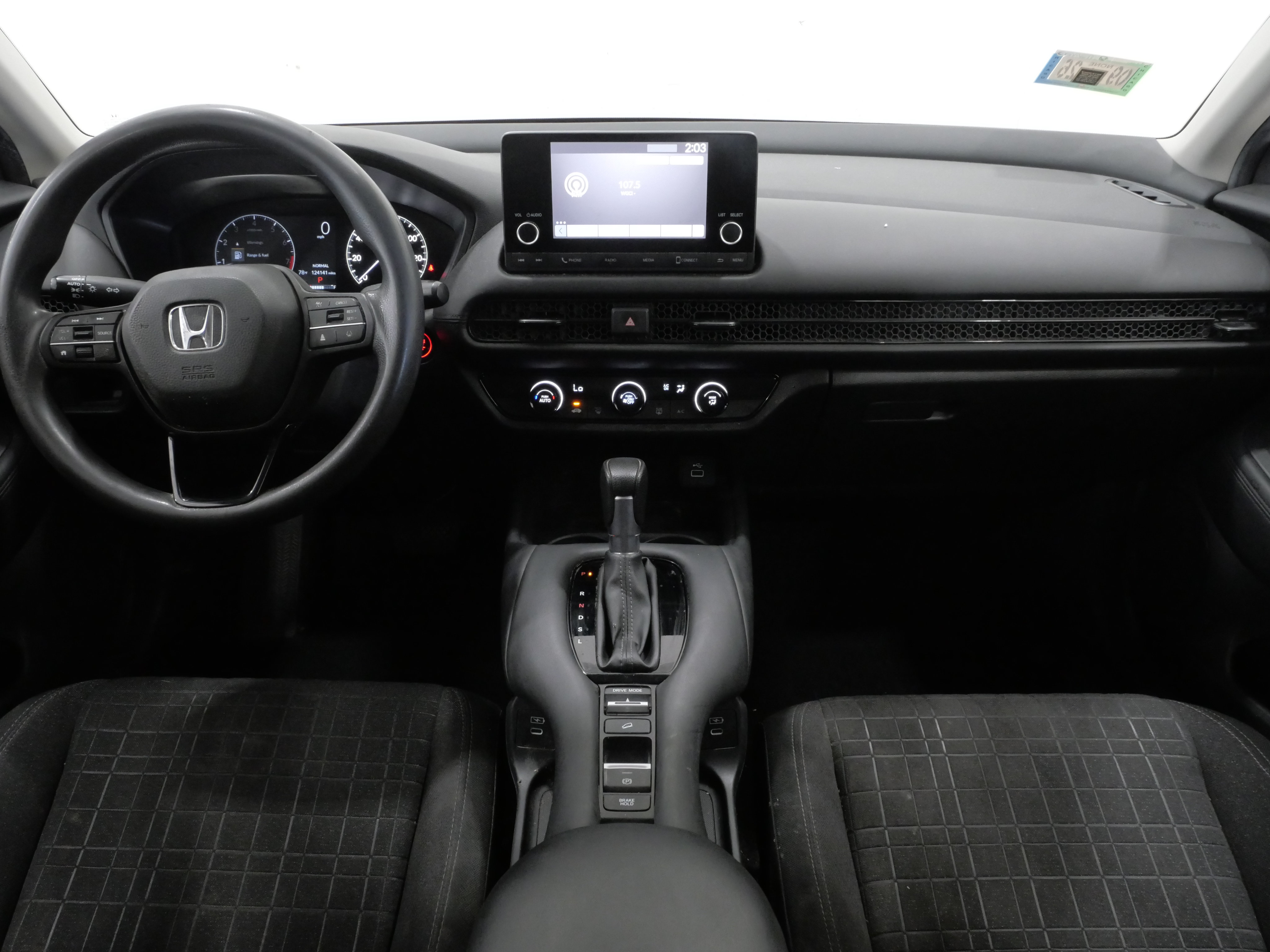 Used 2024 Honda HR-V LX image 9