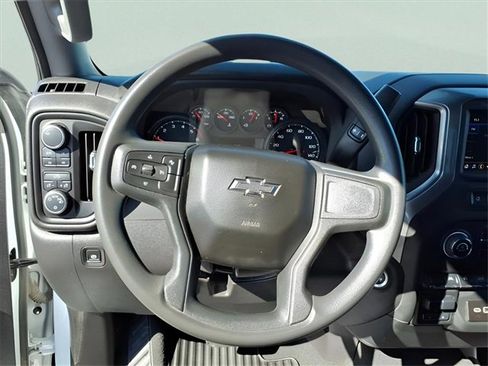 Used 2024 Chevrolet Silverado 1500 Custom Trail Boss image 9