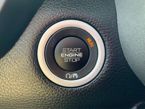 Used 2021 RAM 1500 Big Horn AWD/4WD image 35
