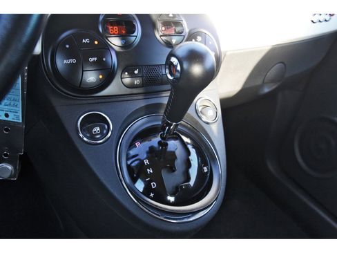 Used 2012 FIAT 500 Lounge w/ Convenience Group image 27