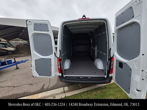 New 2026 Mercedes-Benz Sprinter 2500 image 5