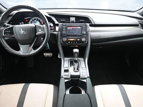 Used 2018 Honda Civic Sport image 20