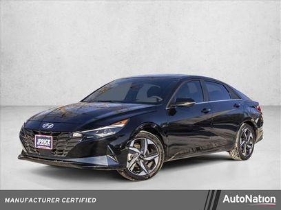 Certified 2022 Hyundai Elantra SEL w/ Convenience + Premium Package