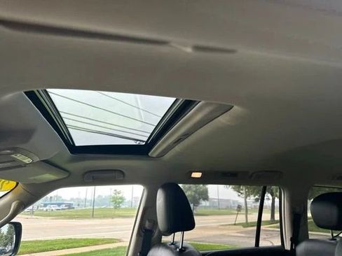 Used 2024 Nissan Armada Platinum w/ Cargo Package AWD/4WD image 17