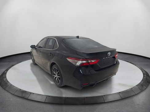 Used 2022 Toyota Camry SE AWD/4WD image 8