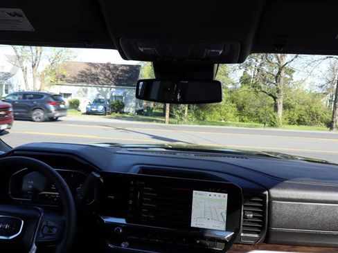 Used 2026 GMC Sierra 1500 SLT image 16