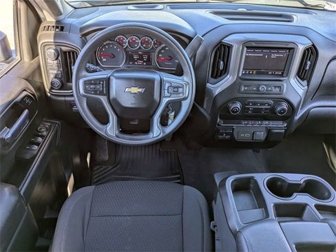 Used 2023 Chevrolet Silverado 2500 Custom w/ Custom Value Package image 16