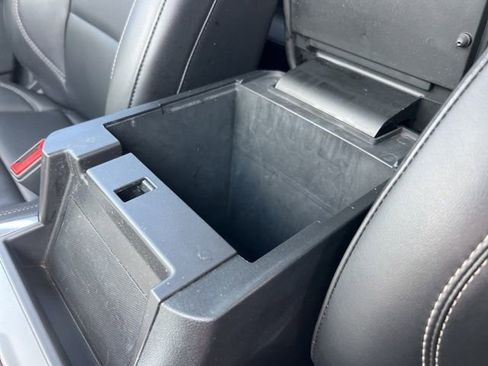 Certified 2023 Ford Explorer XLT w/ Equipment Group 202A AWD/4WD image 16