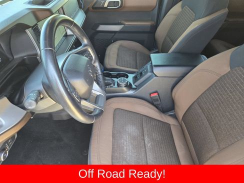 Used 2022 Ford Bronco Outer Banks AWD/4WD image 16