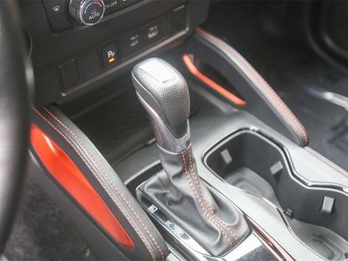 Used 2022 Nissan Frontier Pro-X w/ Technology Package image 19